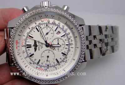 BREITLING FOR BENTLEY MOTORS SS WHITE CHRONOGRAPH QUARTZ